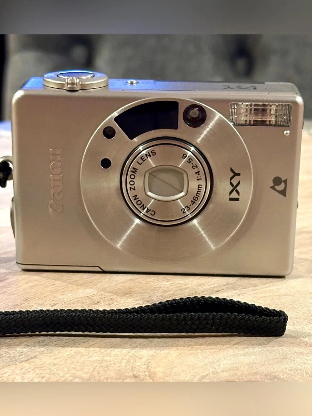 Vintage Canon IXY 320 Compact APS Film Point Shoot Camera 46mm Zoom Lens, Japan